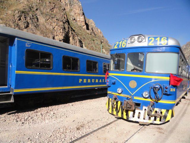 281688_210453749092241_1192710796_n